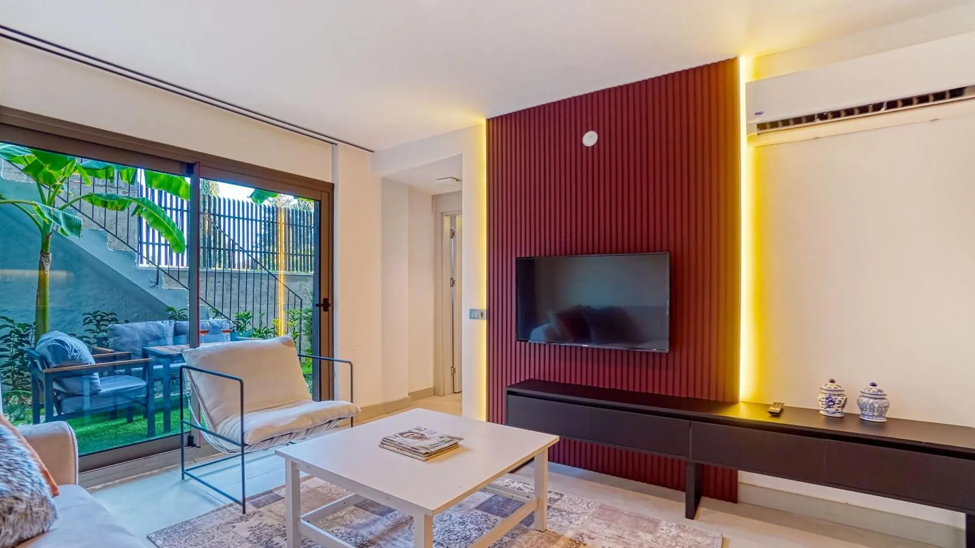 Ayayorgi Homes Çeşme Aparthotel